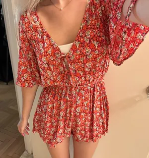 Urban Outfitters Romper Floral thumbnail 1