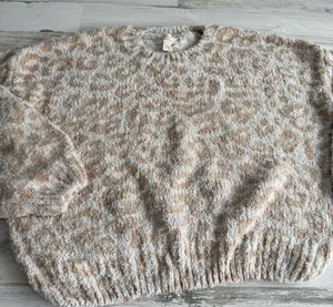 NWT Saltwater Luxe Animal Leopard Print Fuzzy Crew Neck Sweater XL Beige Tan‎ thumbnail 1