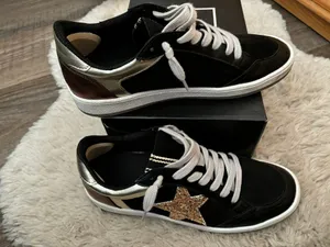 ShuShop Sneakers thumbnail 2