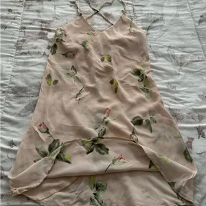 Obey beige floral Y2K spaghetti straps slip dress, size M criss cross back boho thumbnail 8