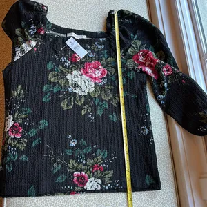 NWT Loft Long Puffed Sleeve Puckered Floral Top thumbnail 10