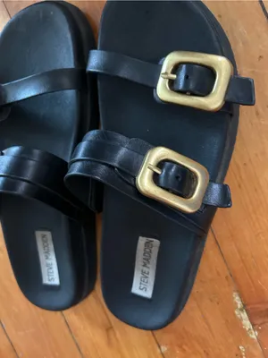 Steve Madden Margey Sandal 7.5 black double strap gold buckle thumbnail 2