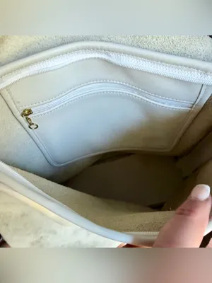 Vintage Unbranded Cream/White Leather Flap Crossbody Bag - Excellent Interior thumbnail 12