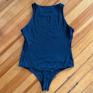 Skims Fits Everybody High Neck Bodysuit in Black Size XL thumbnail 4