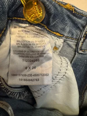 Wrangler Women's High Rise Straight Crop Blue Jeans (Sz 6x26) thumbnail 3