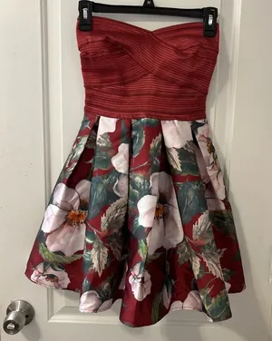 Akira Chicago Black Label Strapless Floral Fit & Flare Dress Size S Burgundy thumbnail 1