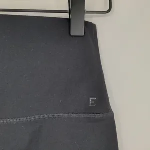 Everlane Women's The Perform Bike Short Size Extra Small Black Lightweight‎ thumbnail 10