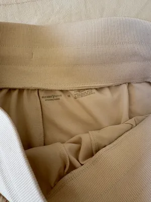 Old Navy Women’s Relaxed Dynamic Fleece Short thumbnail 3