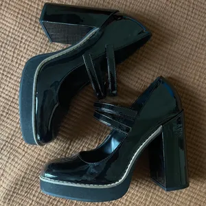 Steve Madden Heels  thumbnail 2