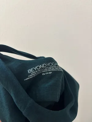 Beyond Yoga Spacedye Refocus Cropped Tank in midnight green thumbnail 4