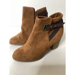 Diba brown ankle boots. Size 8. Retails $75 Brown thumbnail 6