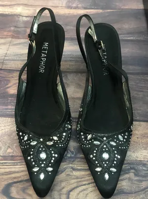 Metaphor sz 9 black w/ sequins women shoes thumbnail 1