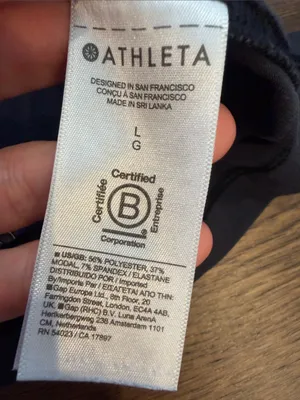 Athleta Gray Long Sleeve Crewneck Tee Size Large - C30-115 thumbnail 3