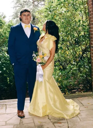 Sherri Hill Prom Dress Yellow thumbnail 4