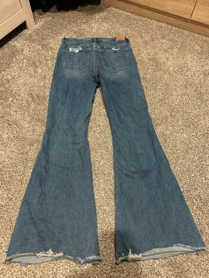 American Eagle Jeans thumbnail 2