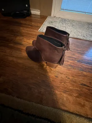 TOMS Carpe Diem Brown Leather Ankle Booties with Tassel Back Zipper thumbnail 3