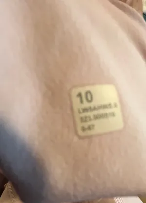 Lululemon V-Waist mid rise tennis skirt pink thumbnail 8