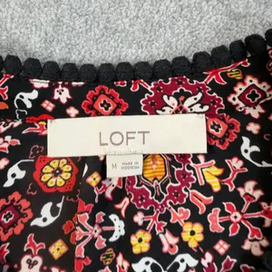 LOFT Women's Medium Black Red Pom Pom Trim Long Sleeve Blouse Top Keyhole thumbnail 5