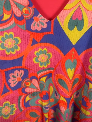 Judith March Bright Multicolor Floral & Heart Print V-Neck Tunic thumbnail 5