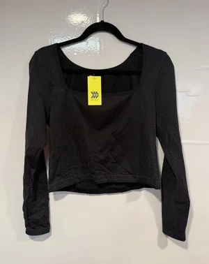 Black Sparkle‎ All in Motion NWT Long Sleeve Crop Top thumbnail 1