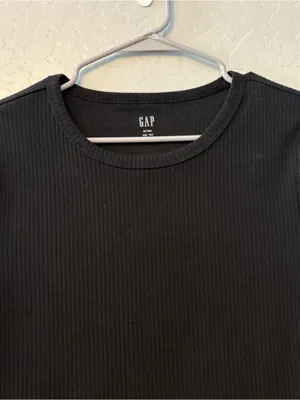 Gap black short sleeve rib tee size medium tall thumbnail 3