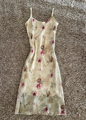 Floral Midi Dress thumbnail 1