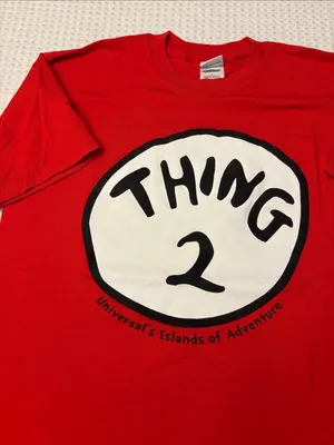 Universal Studios MEDIUM Red 'Thing 2' Women’s Mens Unisex Graphic Tee thumbnail 3