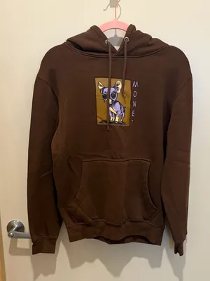 Brown hoodie with puppy thumbnail 1