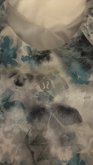 Lululemon Align Tank thumbnail 3