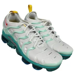 EUC Nike Women's Size 8.5 White Mint Air Vapormax Plus Running Shoes thumbnail 1