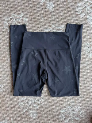 aerie Black High-Rise Star Print Leggings 1554 LGW2 thumbnail 4