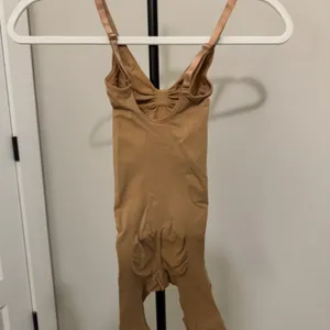 SKIMS low back mid thigh sculpting bodysuit thumbnail 5