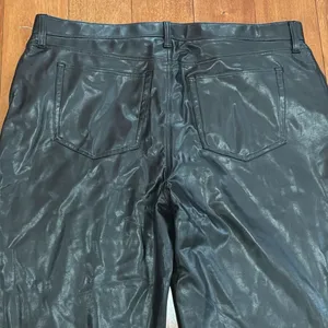 NWOT Abercrombie & Fitch The 90s Relaxed High Rise Vegan Leather‎ Pants 35/20R thumbnail 7