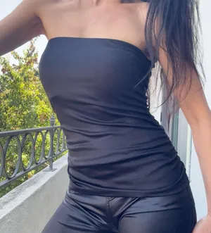 ✨ Midnight Muse Ruched Strapless Tube Top Small ✨ Black thumbnail 1