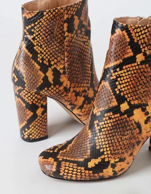 Booties thumbnail 4