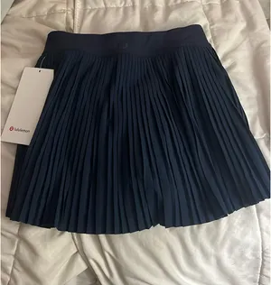 Lululemon Varsity High-Rise Pleated Tennis Skirt thumbnail 2