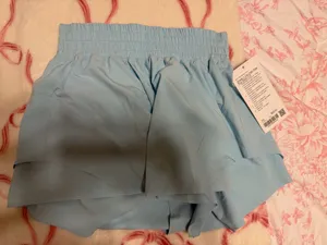 Lululemon Shorts thumbnail 3