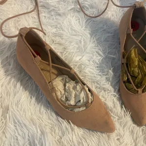 Esprit Lace-Up ballerina Pointed Toe tiny block kitten heels thumbnail 4