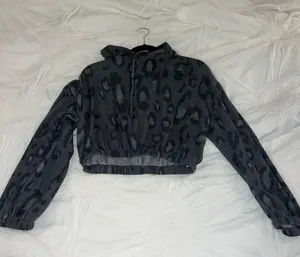 Le lis Pullover Hoodie thumbnail 2