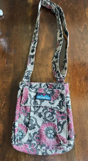 KAVU Floral Crossbody Sling Bag with Front Pocket thumbnail 1