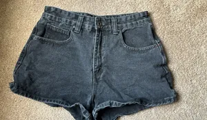 Cotton On shorts thumbnail 1