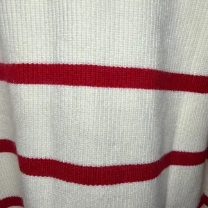 The Drop Striped Turtleneck Sweater - Cream and Red thumbnail 3