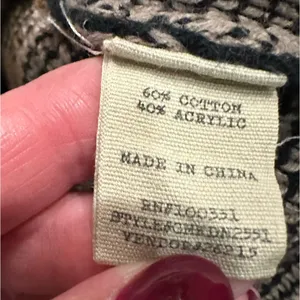 Gimmicks By Bke Buckle Women's Sweater Size M Fair Isle Cropped Oversized Boho thumbnail 4