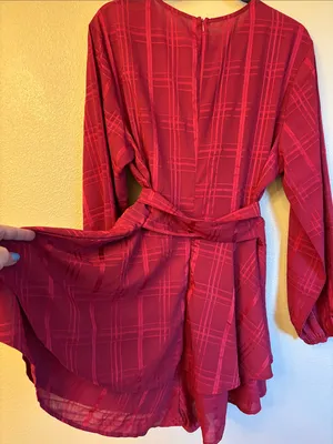 Selfie Leslie Burgundy Red V-Neck Ruffled Mini Romper thumbnail 6