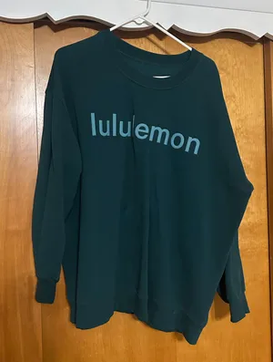 Lululemon Perfectly Oversized Crew thumbnail 1