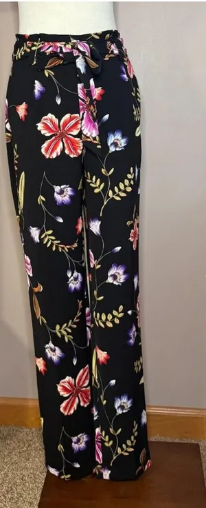 Express Black and Colorful Floral High-Rise Ankle Pants Women's Size 4L thumbnail 1