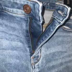 American Eagle Next Level Stretch Crop Jegging Distressed Ripped Blue Jeans 10 thumbnail 10