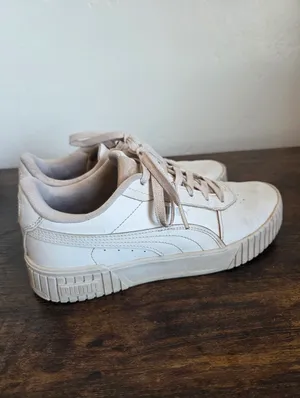 Puma Carina 2.0 White Sneaker Platform Tennis Prep Leather Sporty Athletic 7.5 thumbnail 3