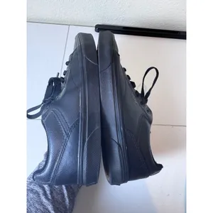 Vans Atwood Low Top Sneakers Size‎ 8 Black Leather Lace Up Minimalist Goth thumbnail 6