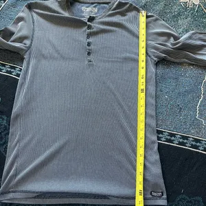 Kenneth Cole Reaction Gray Long Sleeve Tee 1/4 Button SZ XL Relaxed Loose Fit thumbnail 11